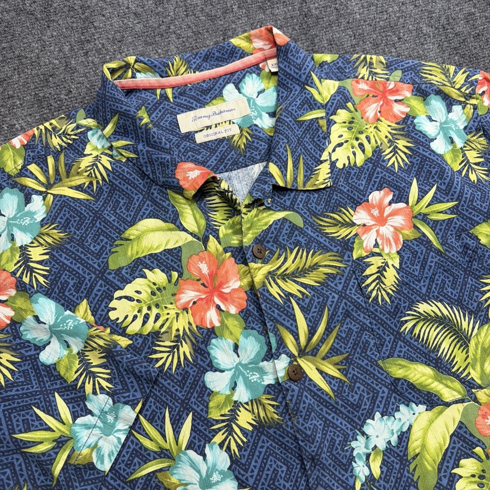 Tommy Bahama 100% Silk Hawaiian Camp Shirt Men's XXL Floral Tropical Beach